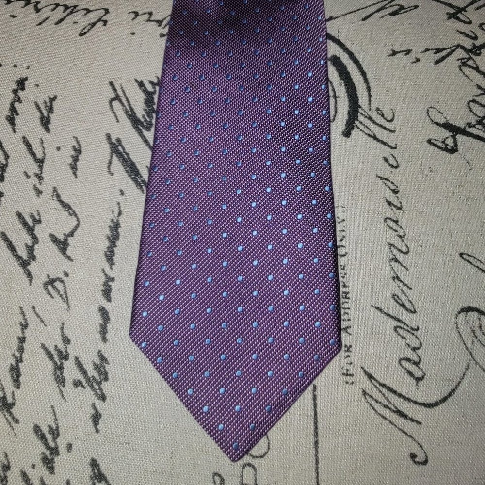 Saks Fifth Avenue Tie